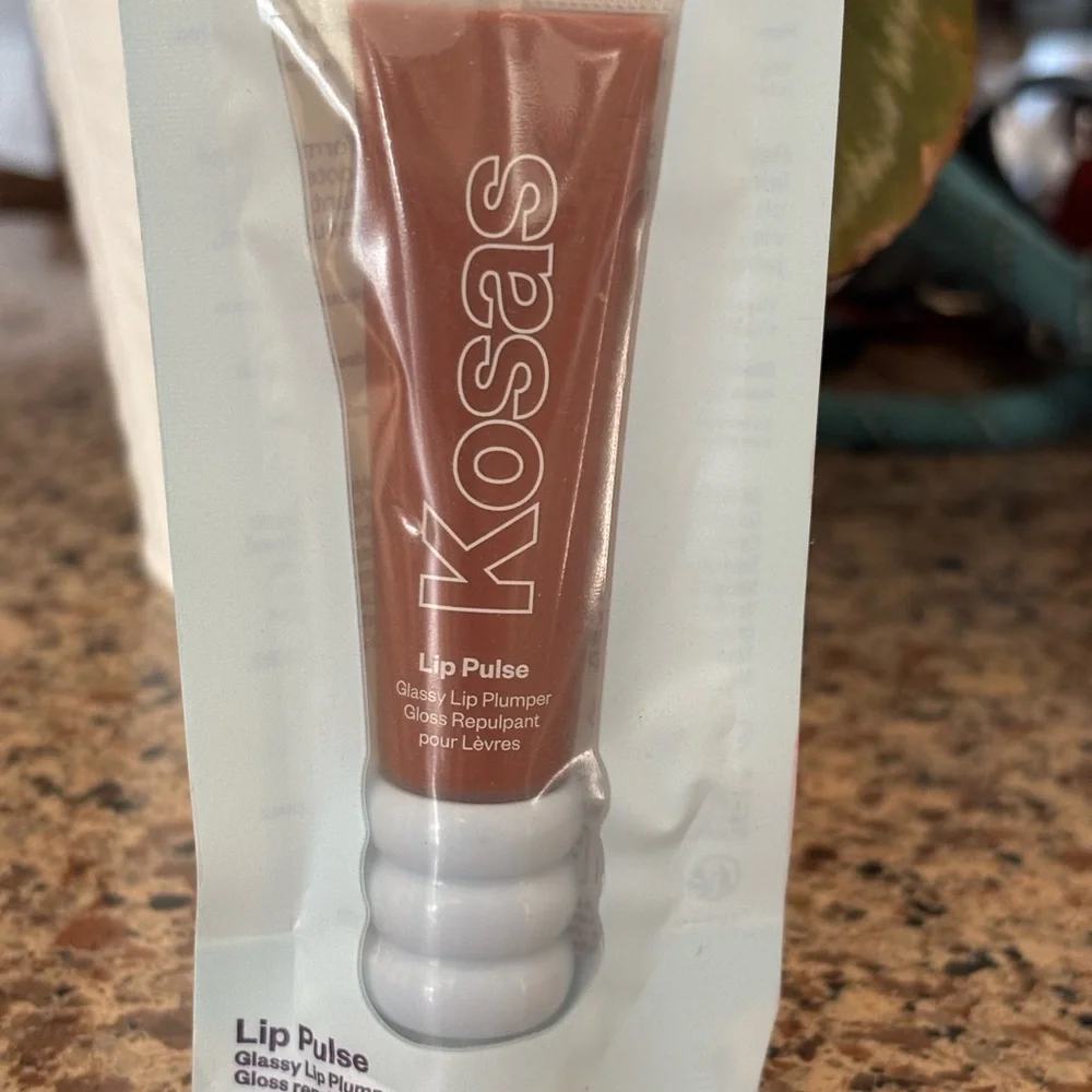 Kosas Lip Plumper Gloss in Neutral Brown-Pink BNIB